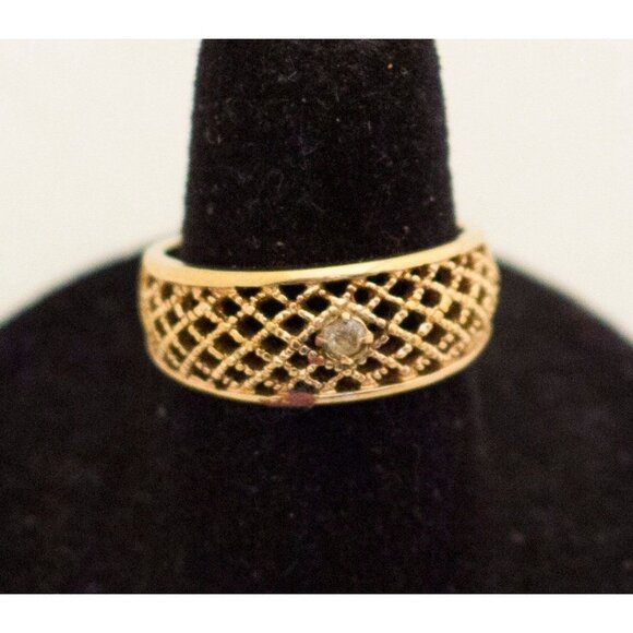 Size 6 1/4 Basketweave Avon Ring, Vintage Ring, Gold Ring, Vintag Ring - Picture 1 of 4
